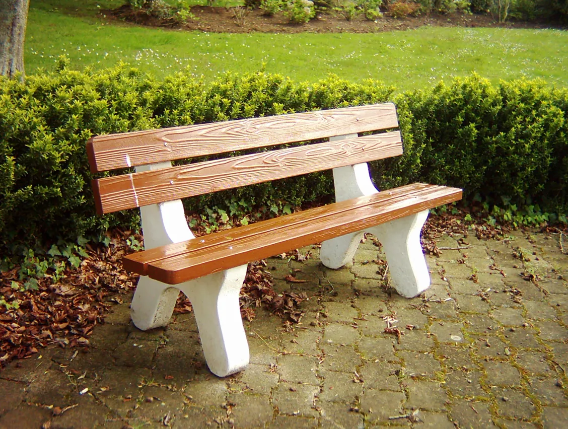 Banc imitation bois